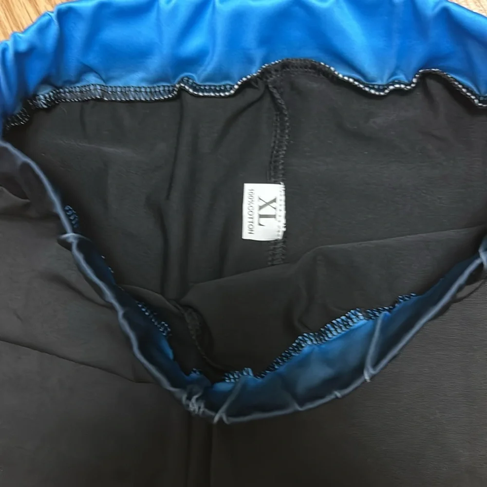 Bathing suit - Picture 2 of 2